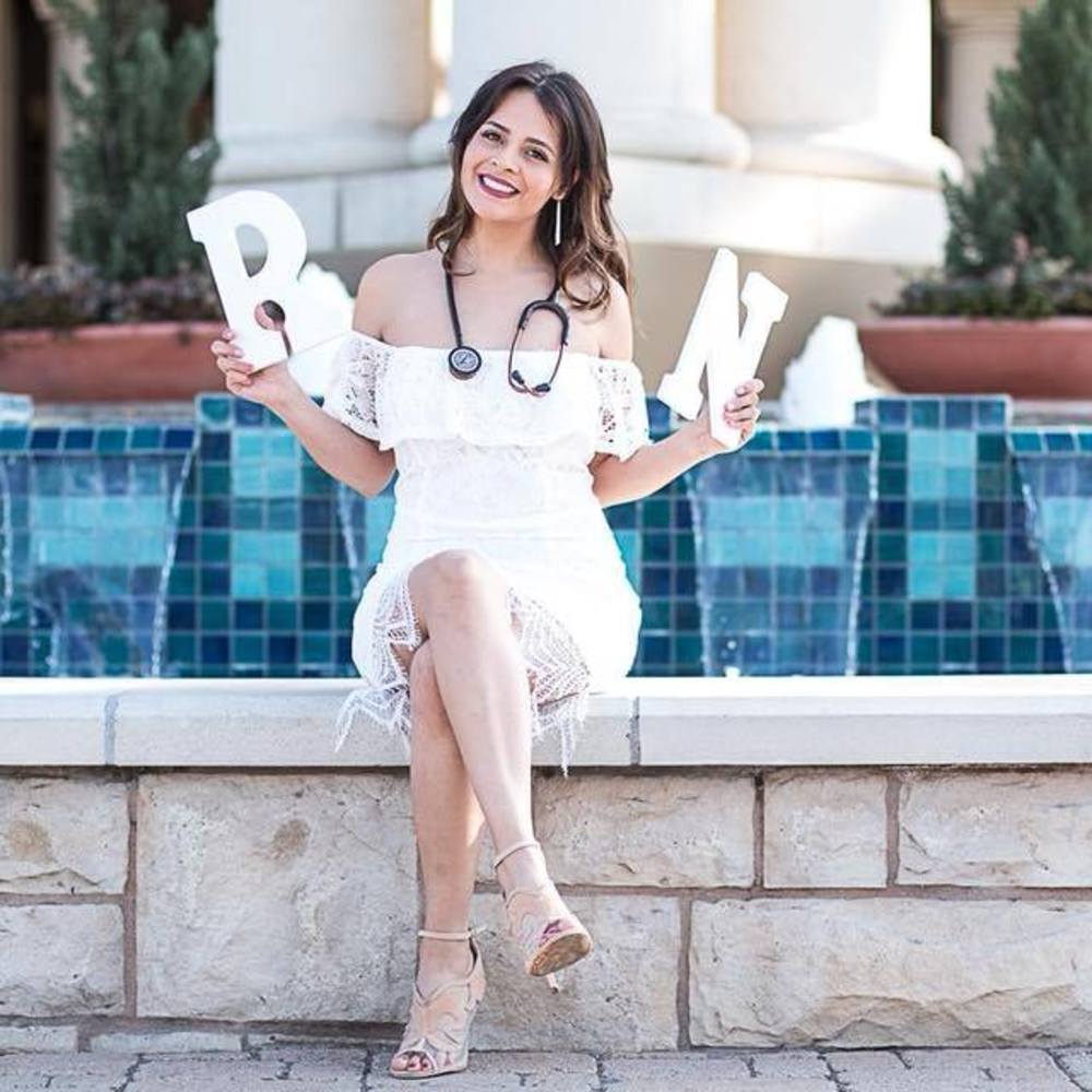 Meet your Posher, Leslie